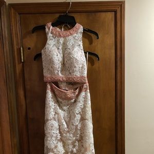 Beautiful TOM BOWLS gown